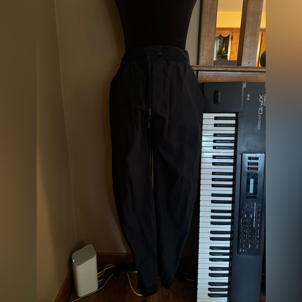 lululemon athletica Women’s Black Joggers